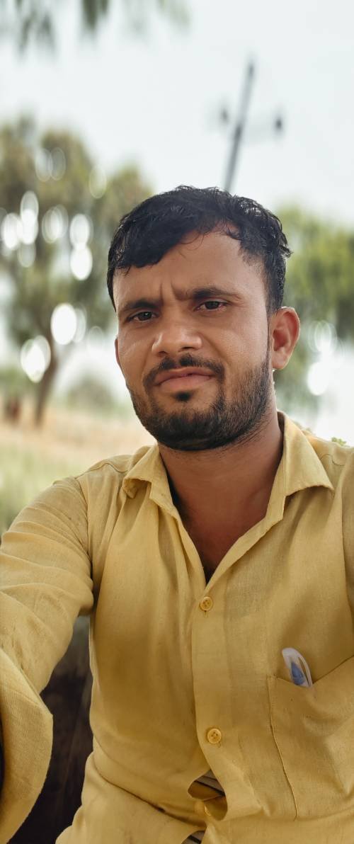 AVANEESH KUMAR YADAV
